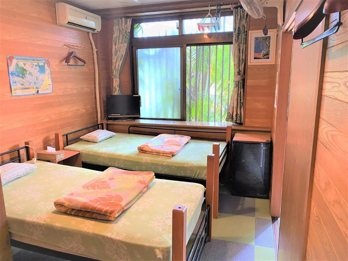 Hotel Shiraho Friends House Ishigaki  Exterior foto