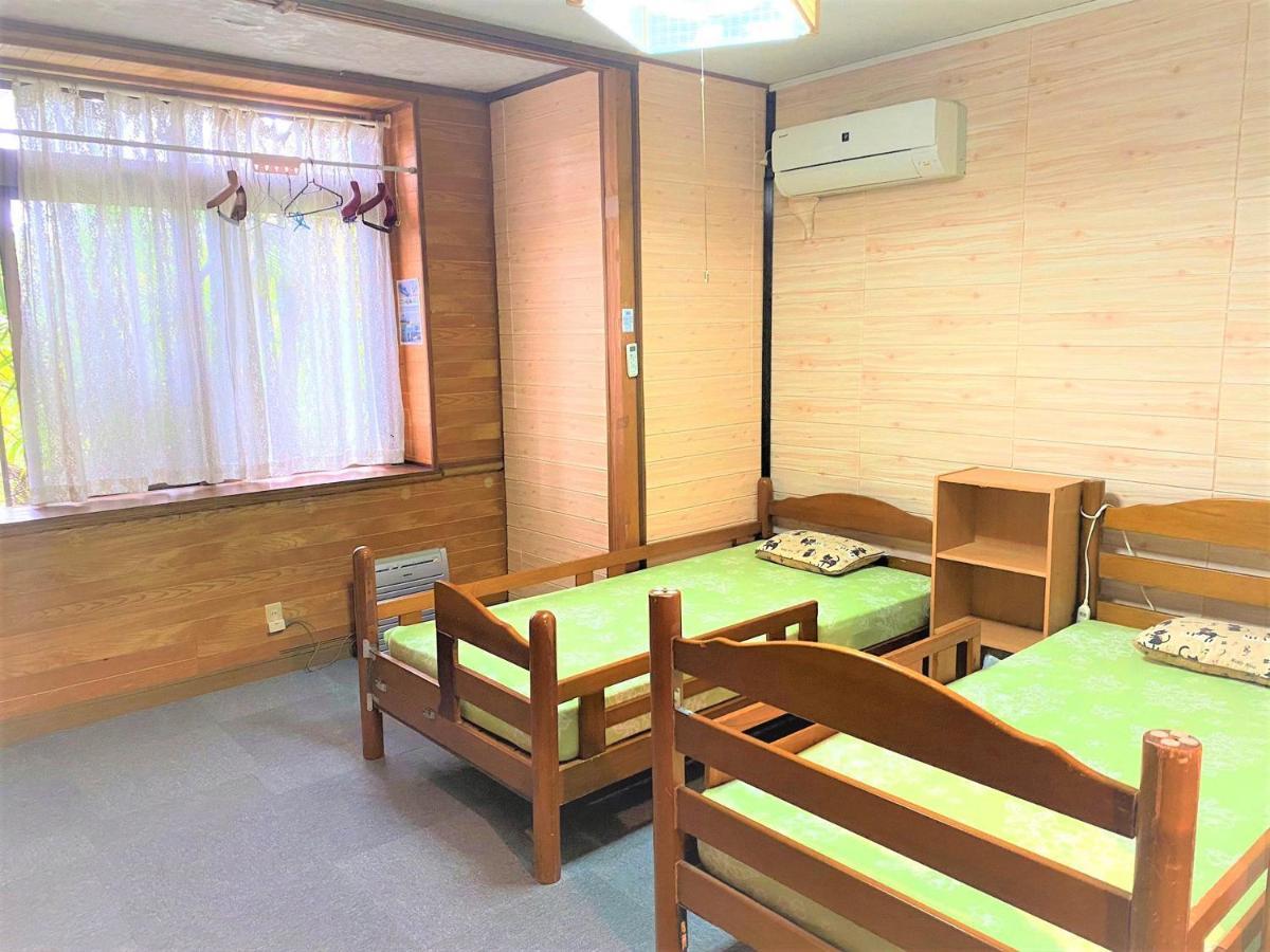 Hotel Shiraho Friends House Ishigaki  Exterior foto