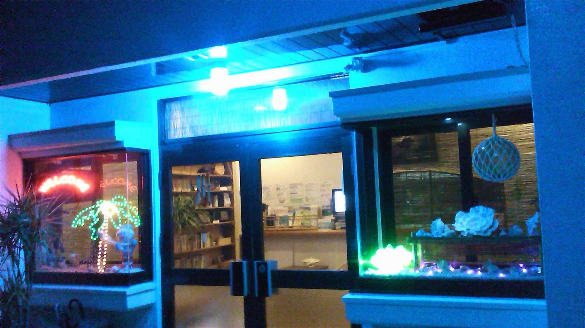 Hotel Shiraho Friends House Ishigaki  Exterior foto